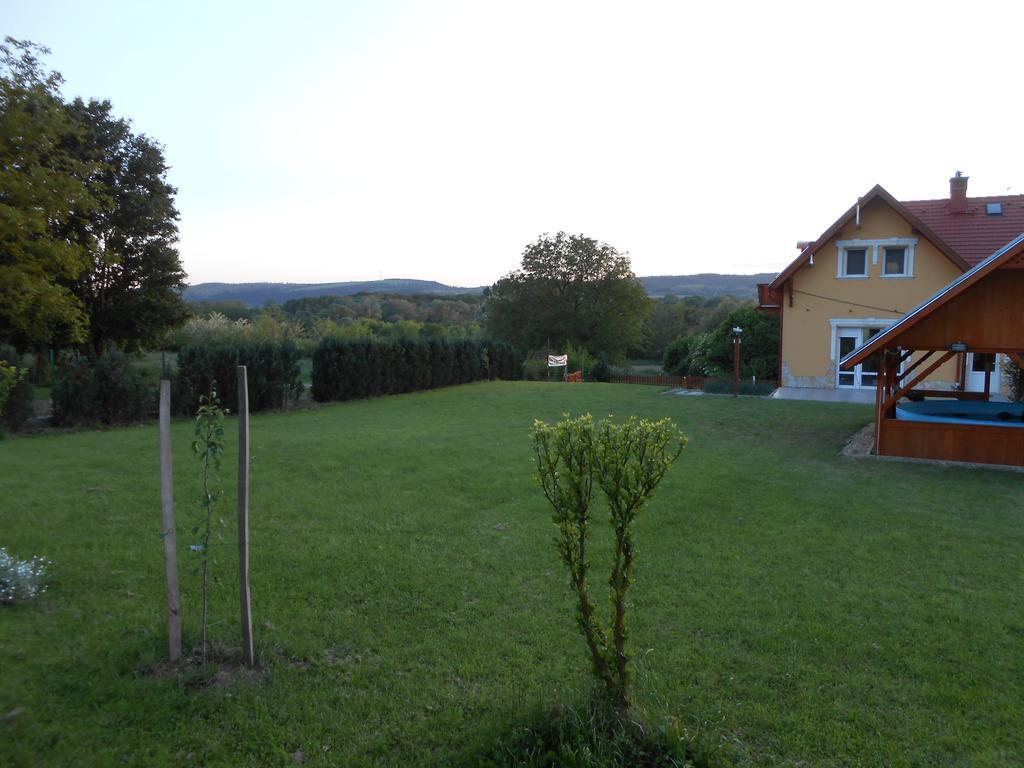 Kustánygyöngye Vendégház Kehidakustány Exterior foto