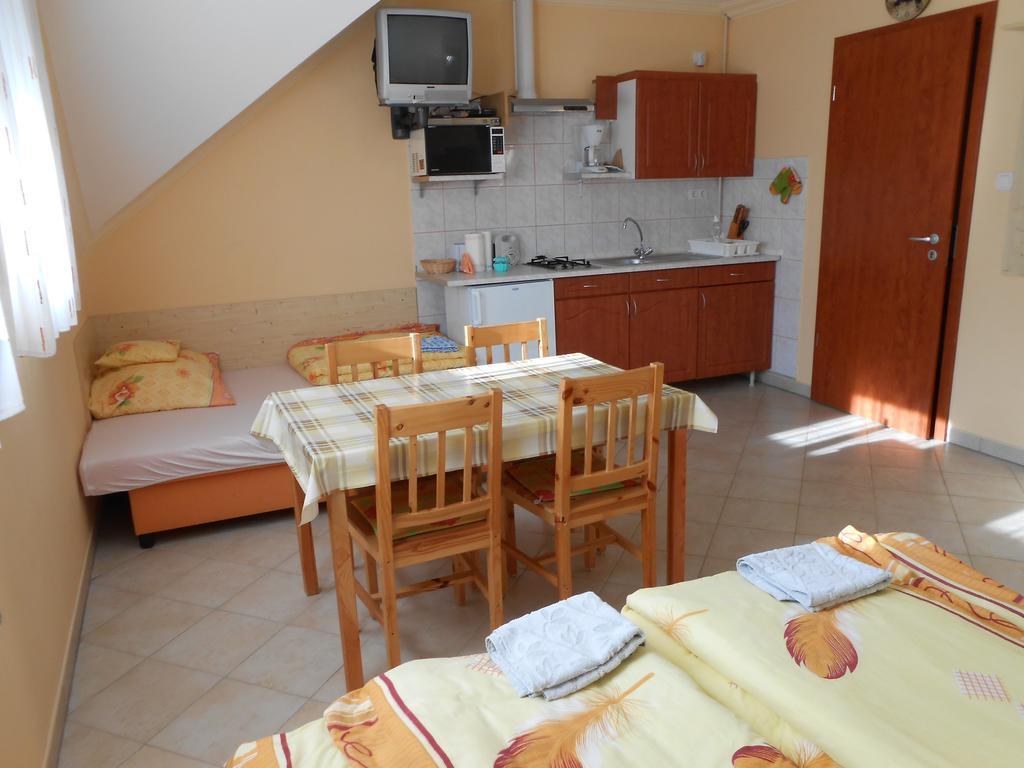 Kustánygyöngye Vendégház Kehidakustány Exterior foto